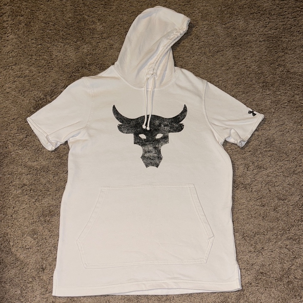 Men’s Under Amour Rock Short Sleeve Hoodie like new!